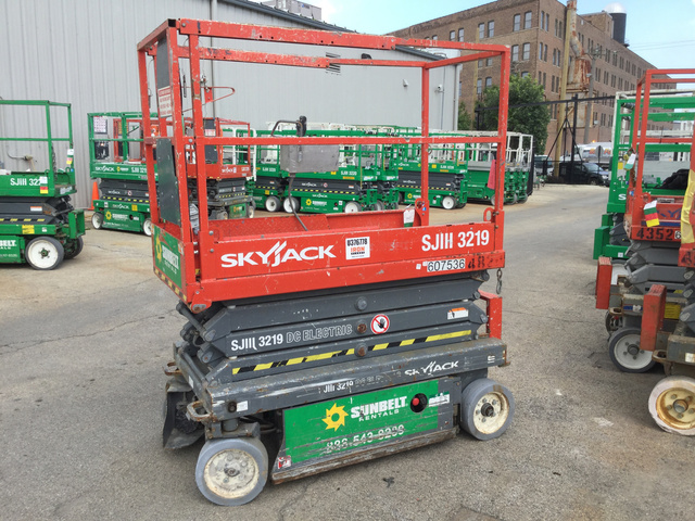 2013 Skyjack SJIII-3219 Electric Scissor Lift