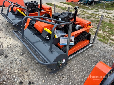 2026 SDLOOL SL-LM1200Q 48 in Tracked Remote Controlled 457CC Débroussailleuse (Unused)