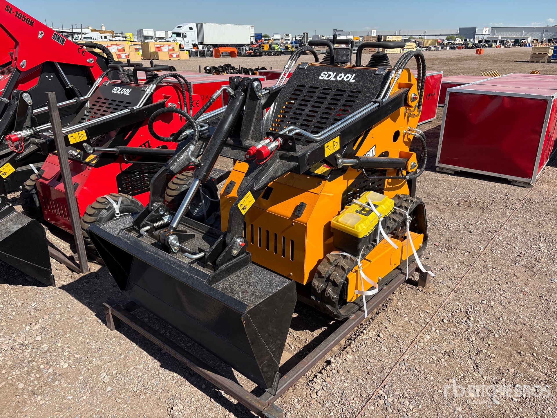2026 SDLOOL SL360T Mini Compact Track Loader (Unused)