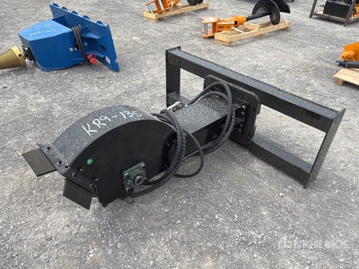 2026 GIYI GY-BSG45 4 in Skid Stump Grinder Różne Osprzęt do miniładowarek (Unused)