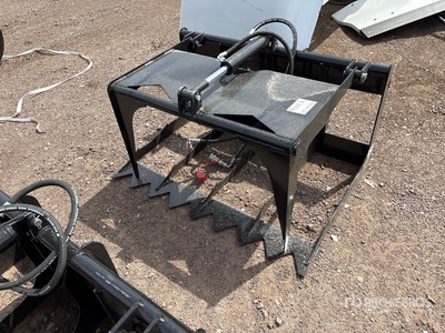 2026 GIYI GY-HWG44 44 in Mini Skid Steer Grapple (Unused)