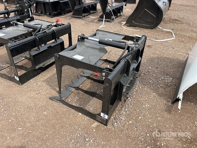 2026 GIYI GY-HWG44 Mini Skid Steer Grapple (Unused)
