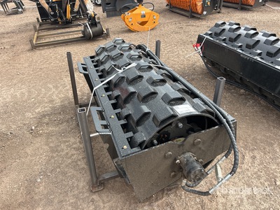2026 GIYI GY-CW70 Roue de compactage pour chargeuse à différentiel (Unused)
