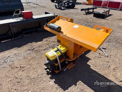 2026 GIYI GY-AP680 Brise-roche pour chargeuse (Unused)