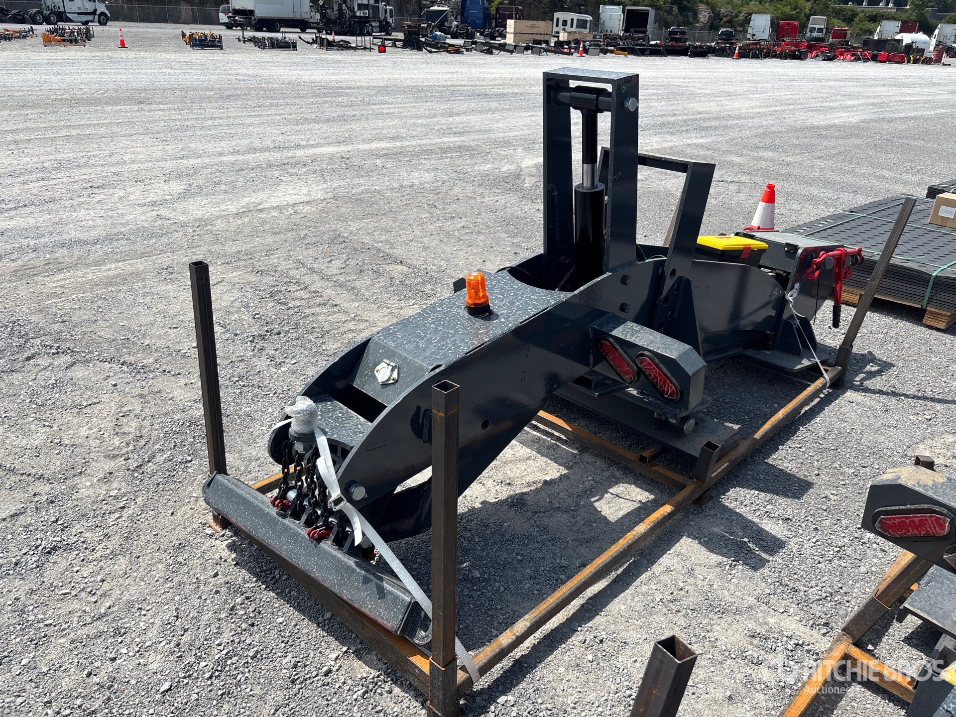 2026 GIYI GY-TE780 Fifth Wheel Wrecker Attachment (Unused)