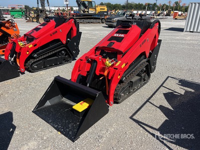 2026 SDLOOL SL-1050K Mini Compact Track Loader (Unused)