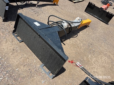 2026 GIYI GY-TBS20 108 in Skid Steer Telescopic Boom (Short Cylinder) (Unused)