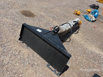2026 GIYI GY-TBL47 135 in Skid Steer Telescopic Boom (Long Cylinder) (Unused)