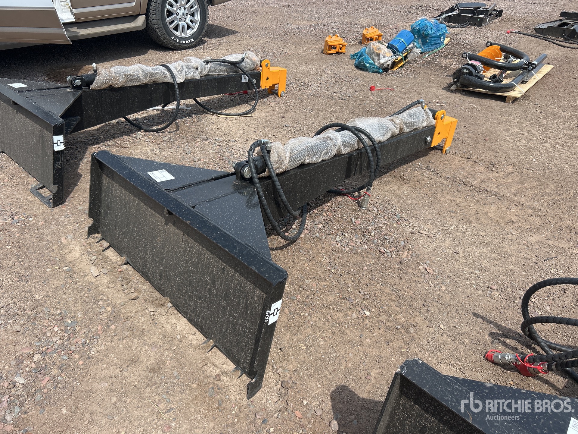 2026 GIYI GY-TBL47 135 in Skid Steer Telescopic Boom (Long Cylinder) (Unused)