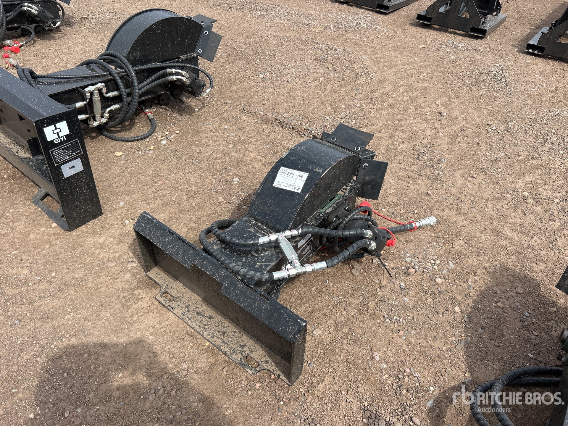 2026 GIYI GY-SZYMJ Mini Skid Steer Stump Grinder (Unused)