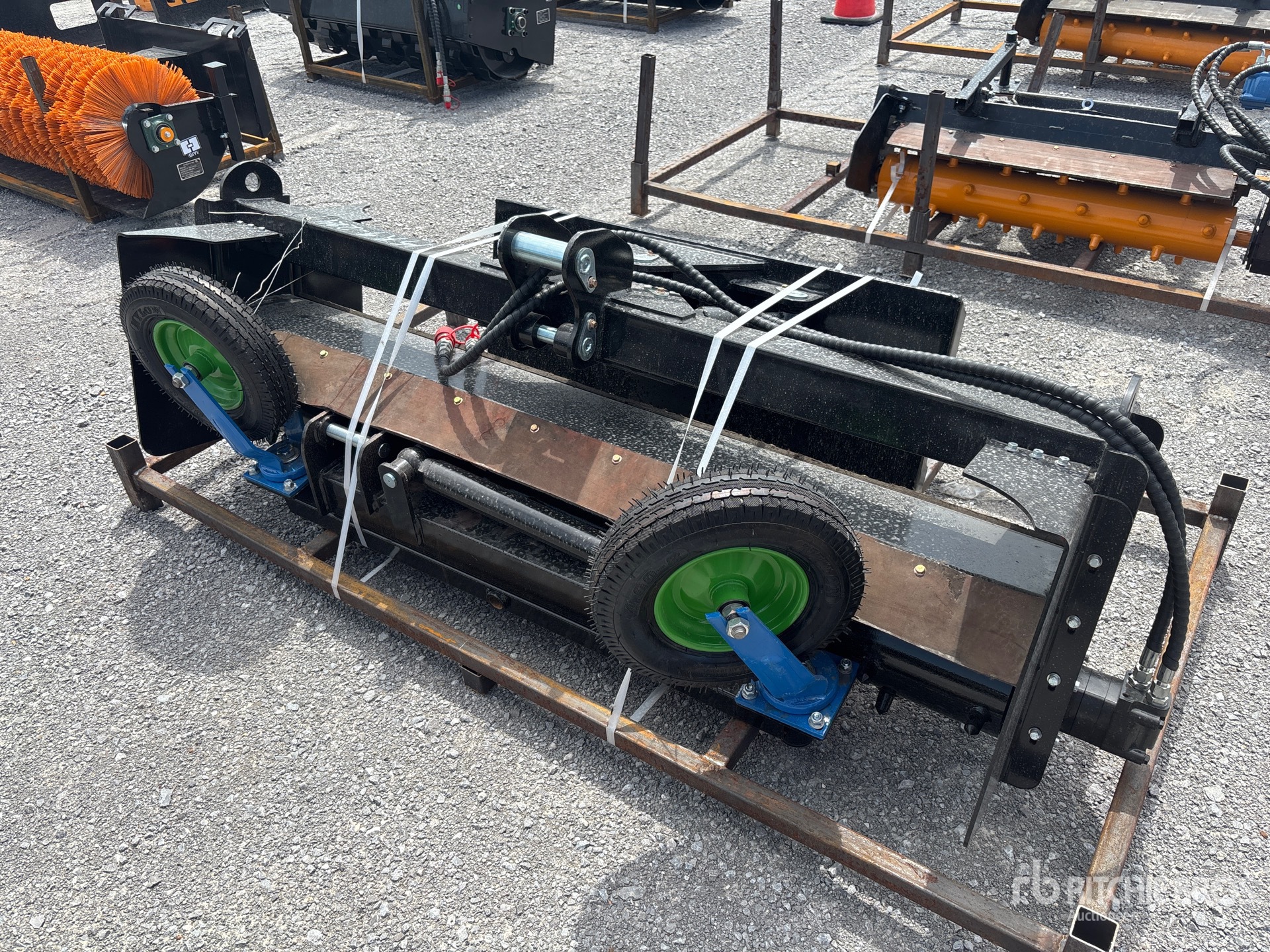 2026 GIYI GY-PR71 71 in Skid Steer Power Rake Accessorio per mini pala (Unused)