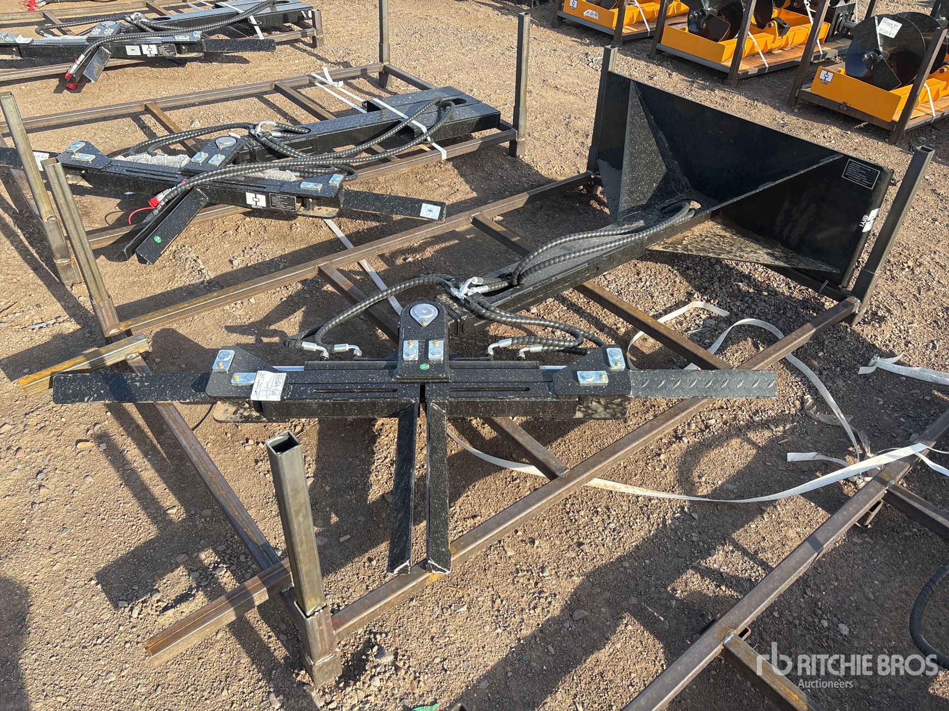 2026 GIYI GY-STL75 75 in Skid Steer Tire Lifter (Unused)