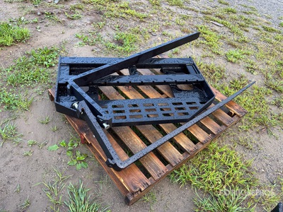 2026 GIYI GY-DHC 60 in Skid Steer Forks (Unused)