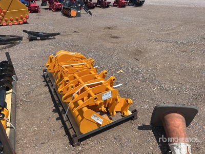 Quantity of (8) 2026 GIYI GYA-8 Mini Excavator Attachments - Fits Cat 301 (Unused)