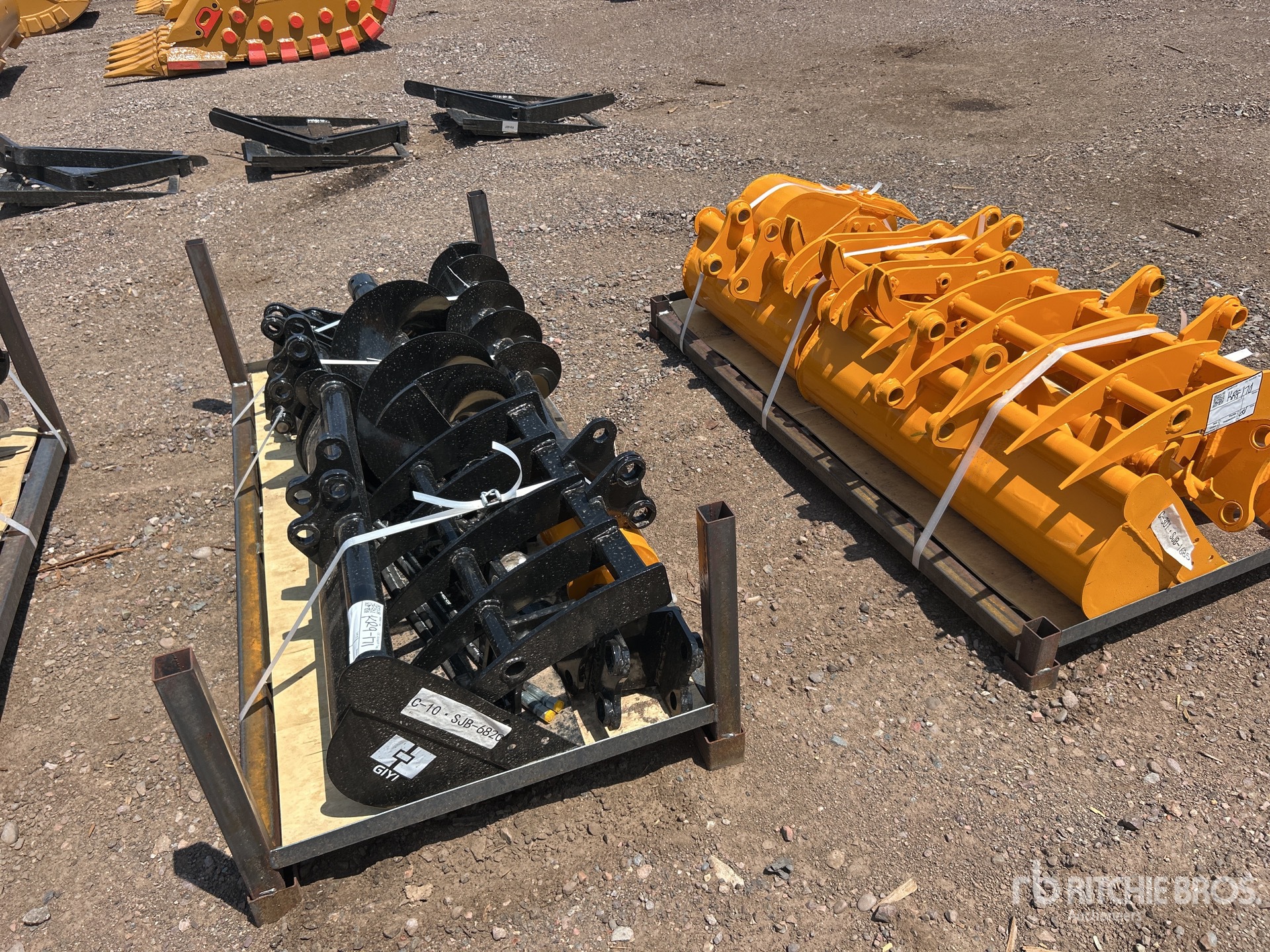 Quantity of (8) 2026 VICSEC VCA-8 Mini Excavator Attachments (Unused)