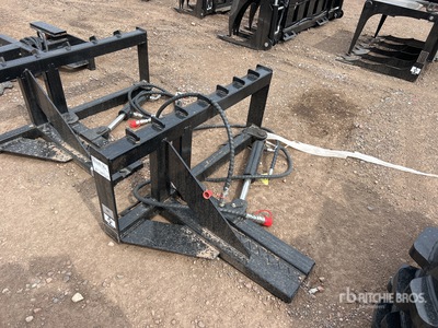 2026 GIYI GY-TP45 Skid Steer Post Puller (Unused)