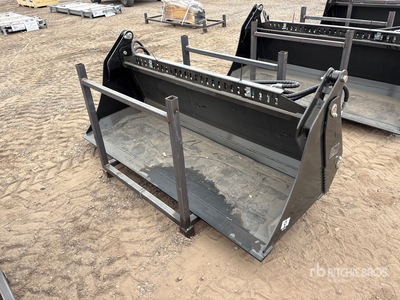 2026 GIYI GY-KH72 72 in 4 in 1 Bucket Godet pour chargeuse à différentiel (Unused)