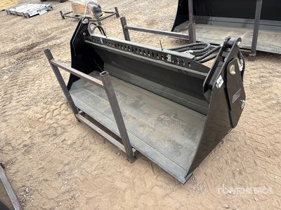 2026 GIYI GY-KH72 72 in 4 in 1 Bucket Godet pour chargeuse à différentiel (Unused)