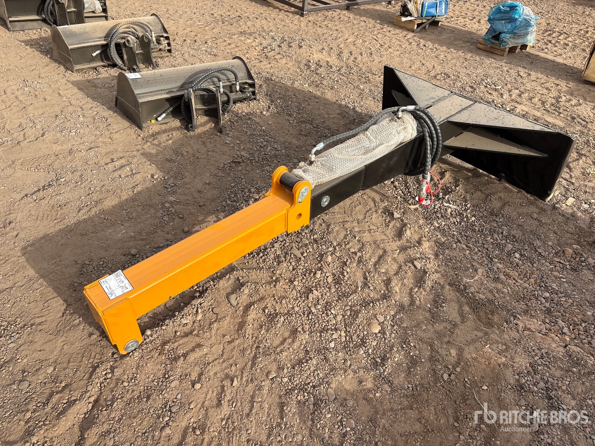 2026 GIYI GY-TBS20 108 in Skid Steer Telescopic Boom (Short Cylinder) (Unused)