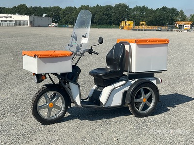 2020 Kyburz DXP Electric スクーター