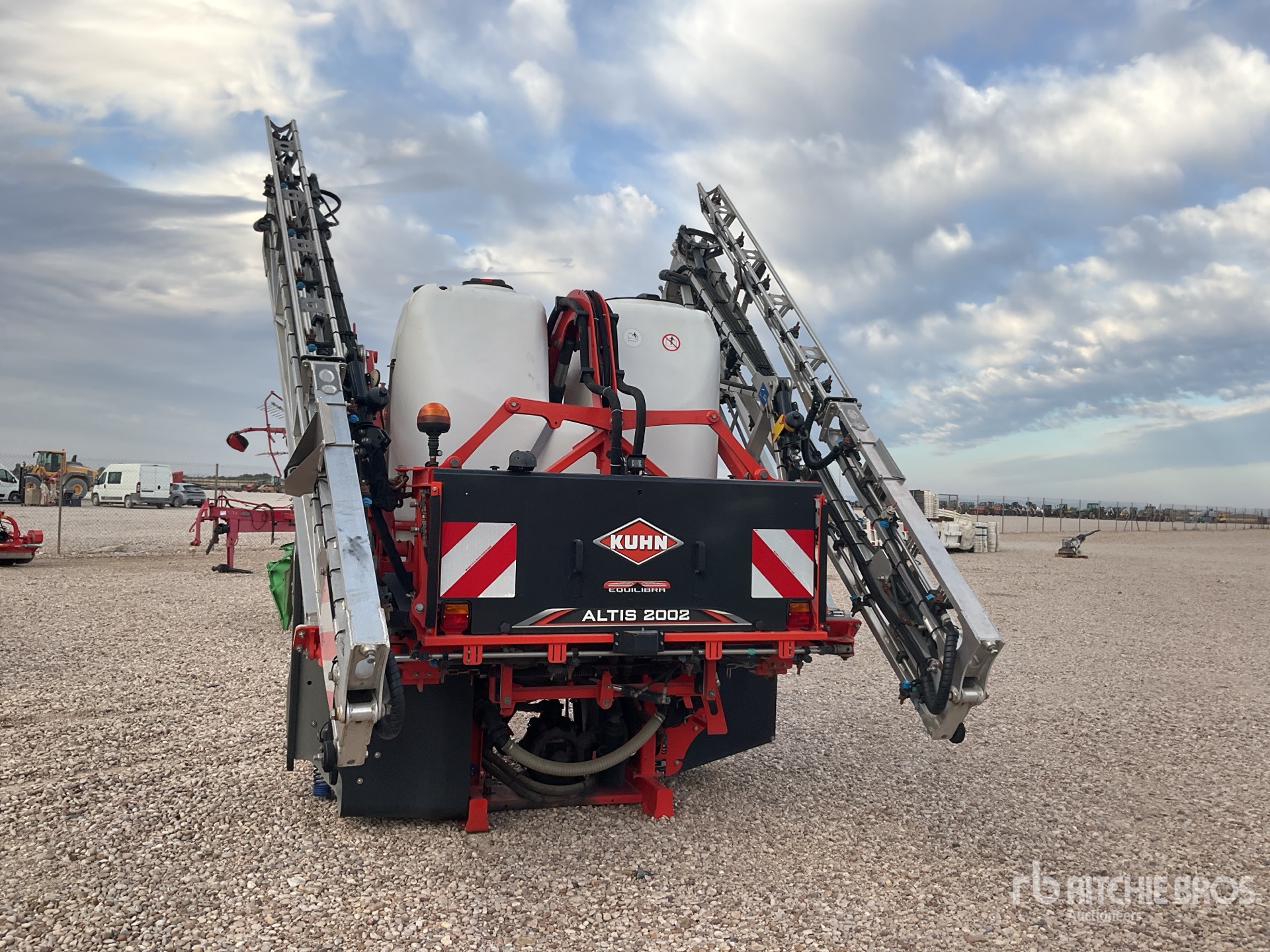2020 Kuhnn Altis 2 Rear Monted 3-Point Hitch Sprayer (Unused)