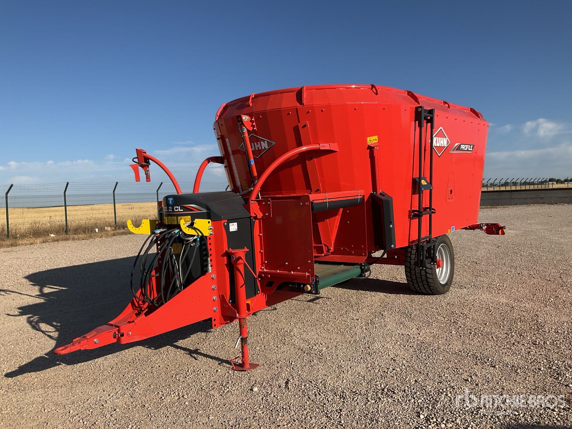 2022 Kuhn Profile 2CL S/A Feed Grinder Mixer (Unused)