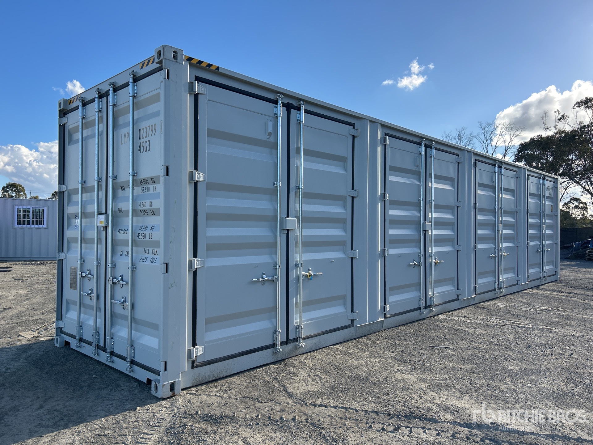 2026 40 ft High Cube Multi-Door Storage Container