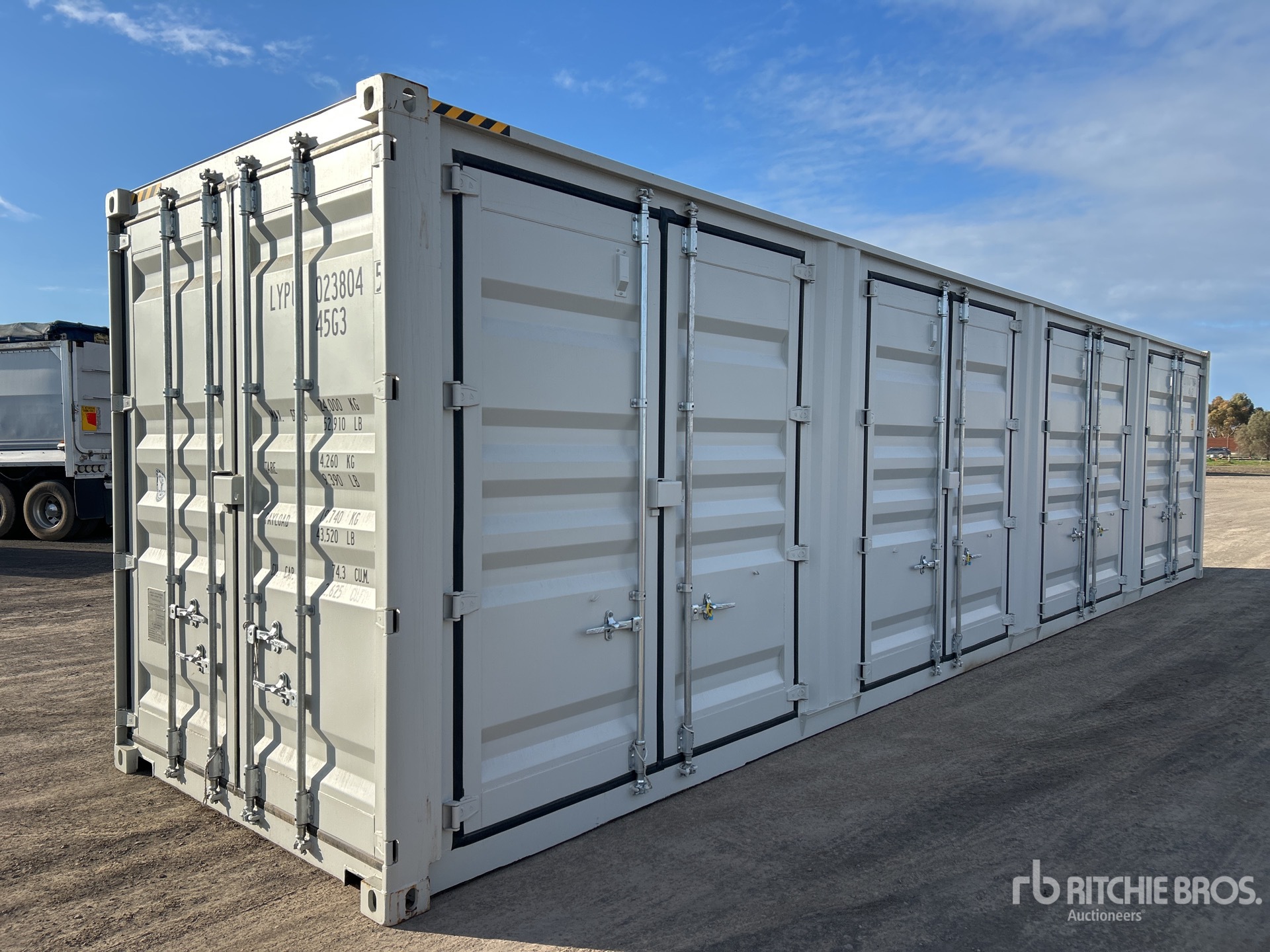 2026 40 ft High Cube Multi-Door Storage Container