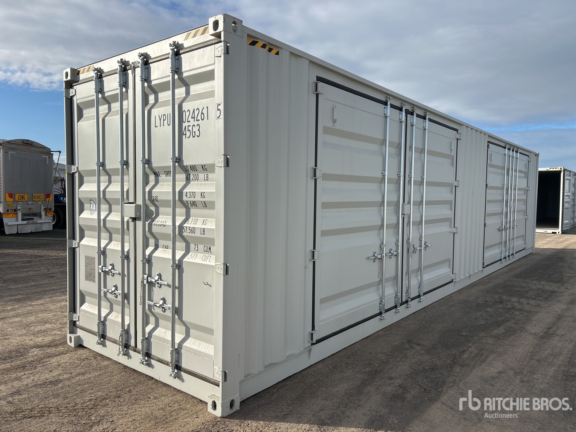 2026 40 ft High Cube Multi-Door Storage Container