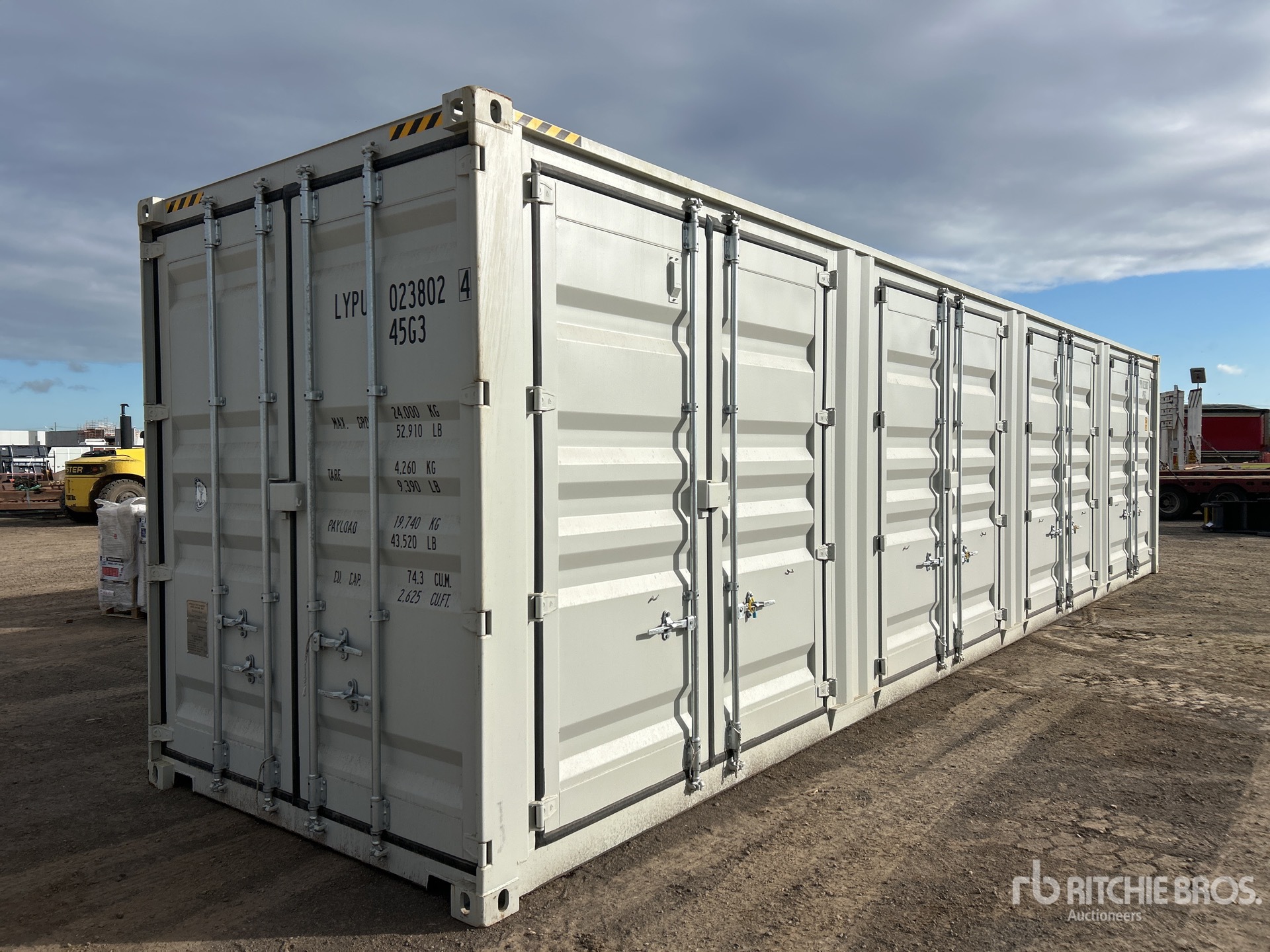 2026 40 ft High Cube Multi-Door Storage Container