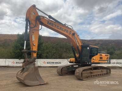 2019 Hyundai HX380L Tracked Excavator