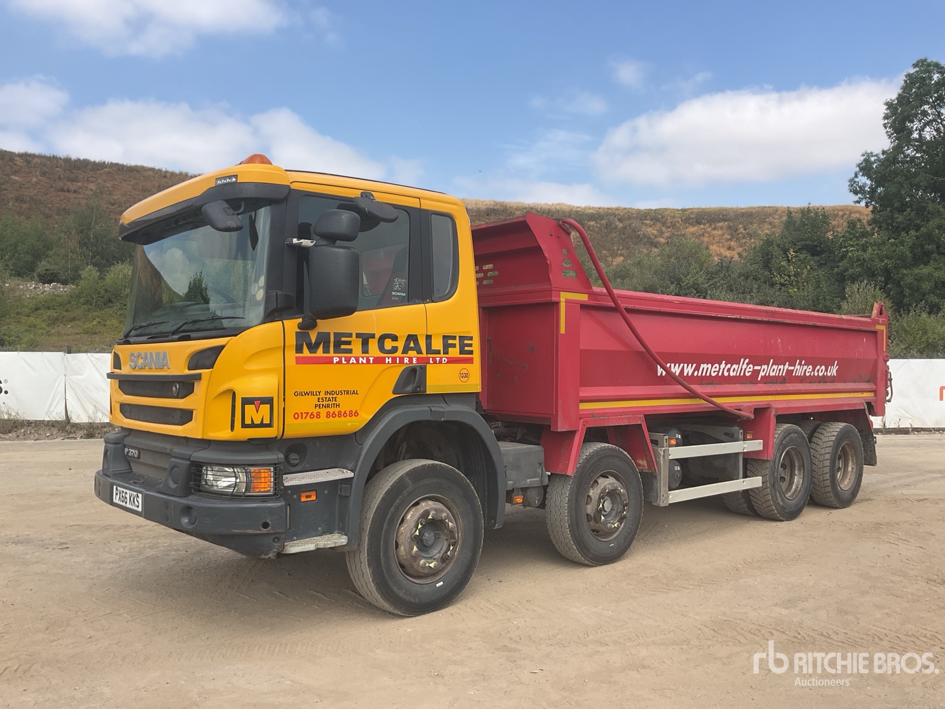 2016 Scania P370 8x4 Twin-Steer Extended Cab Tipper Quad/A Dump Truck