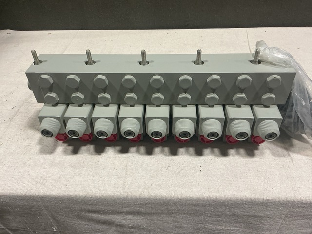 Paul Munroe hydraulics PC39338-509 Hydraulic Manifold