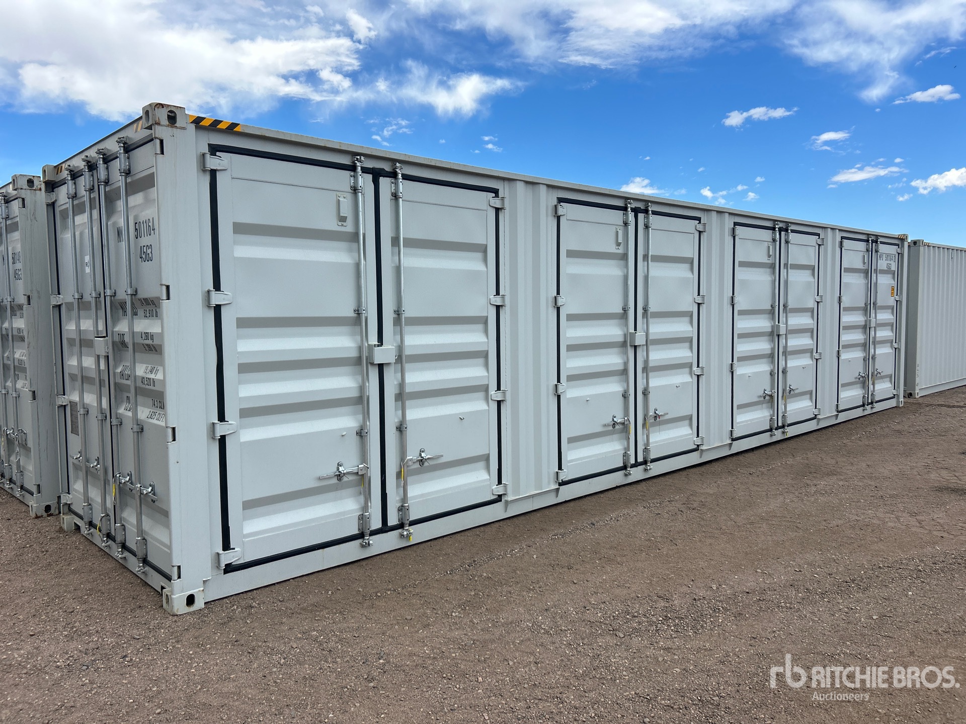 2026 40 ft High Cube Multi-Door Storage Container