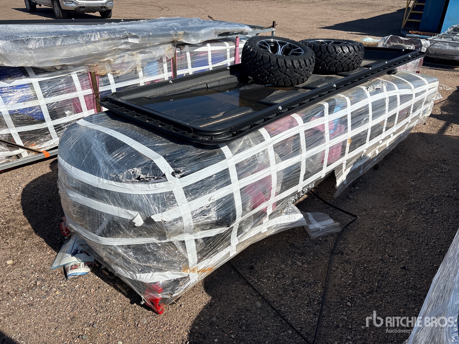 2026 Future FT-GC42S Electric Golf Cart (Unused)