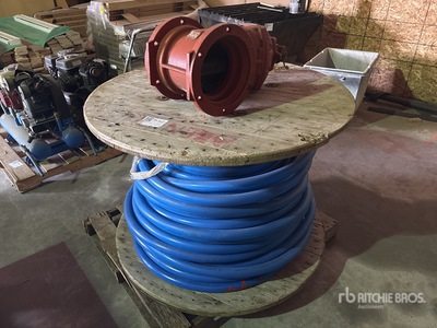 Ductile Iron Gate Valve w/ 1 1/4 In PVC Pipe