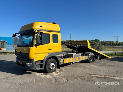 2016 Mercedes-Benz Atego 4x2 Ciężarówka z płaską platformą