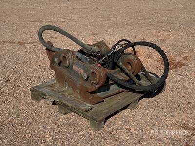 2008 Oilquick OQ80 Attache Rapide Hydraulique Hydaulic مشبك سريع
