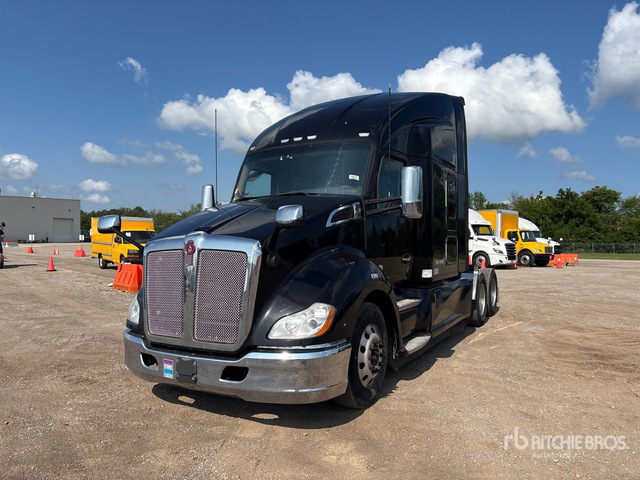 2020 Kenworth T680 6x4 T/A Sleeper Truck Tractor