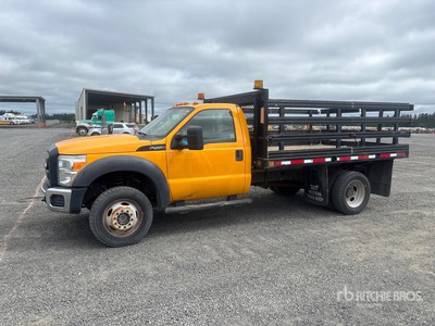 2012 Ford F-450 XL 4x4 Flatbed Truck