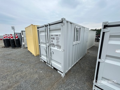 2026 11 ft Conteneur de stockage