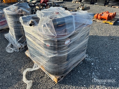 Quantity of (4) 55 gal Tornado Drum Vacs w/ Hose
