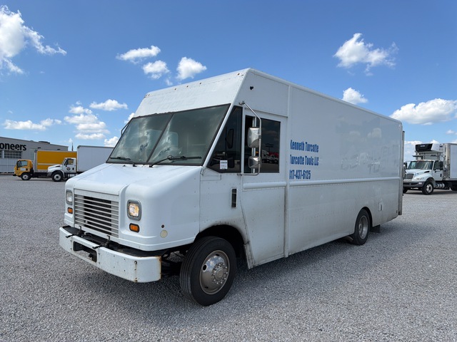 2014 Ford F59 4x2 Step Van