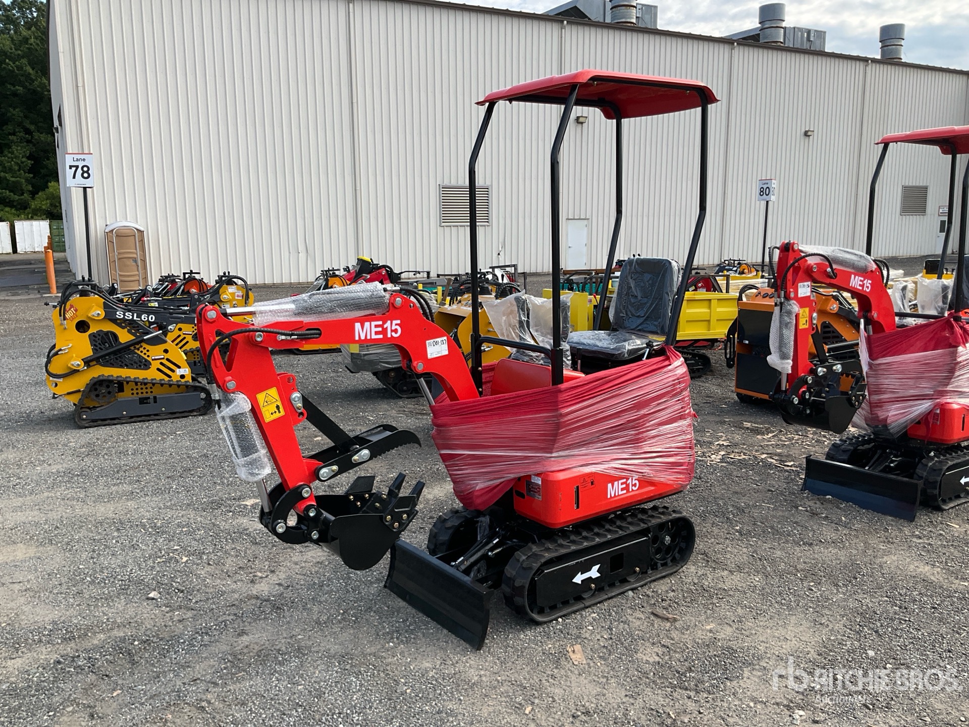 2026 ME15 Mini Excavator (Unused)
