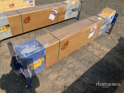 2026 TPL-BLUE 2 Post 4500 kg 2 Post 10000 lb Vehicle Lift (Unused)