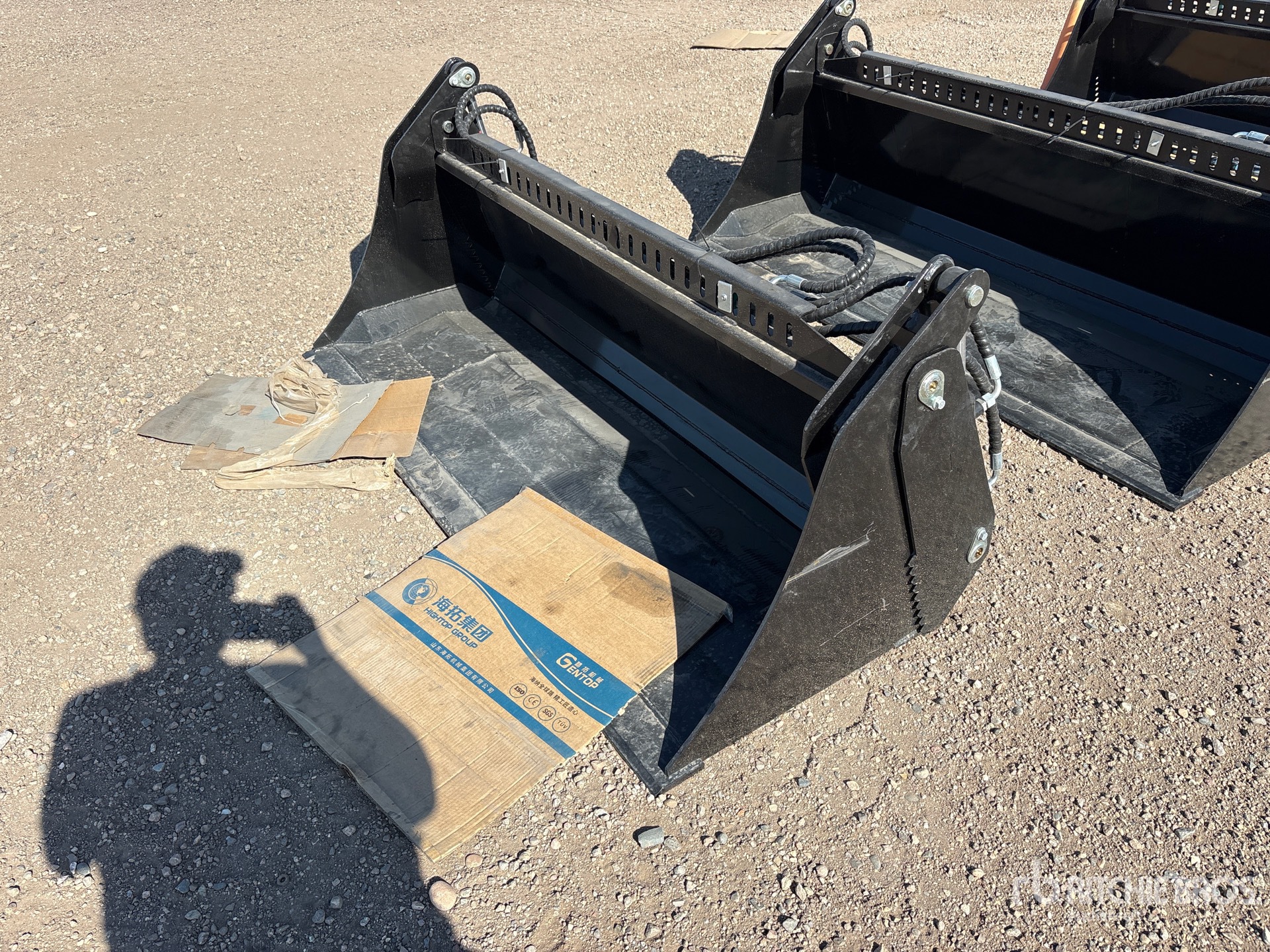 2026 Future FT-KH72 72 in Multi-Purpose Skid Steer Bucket (Unused)