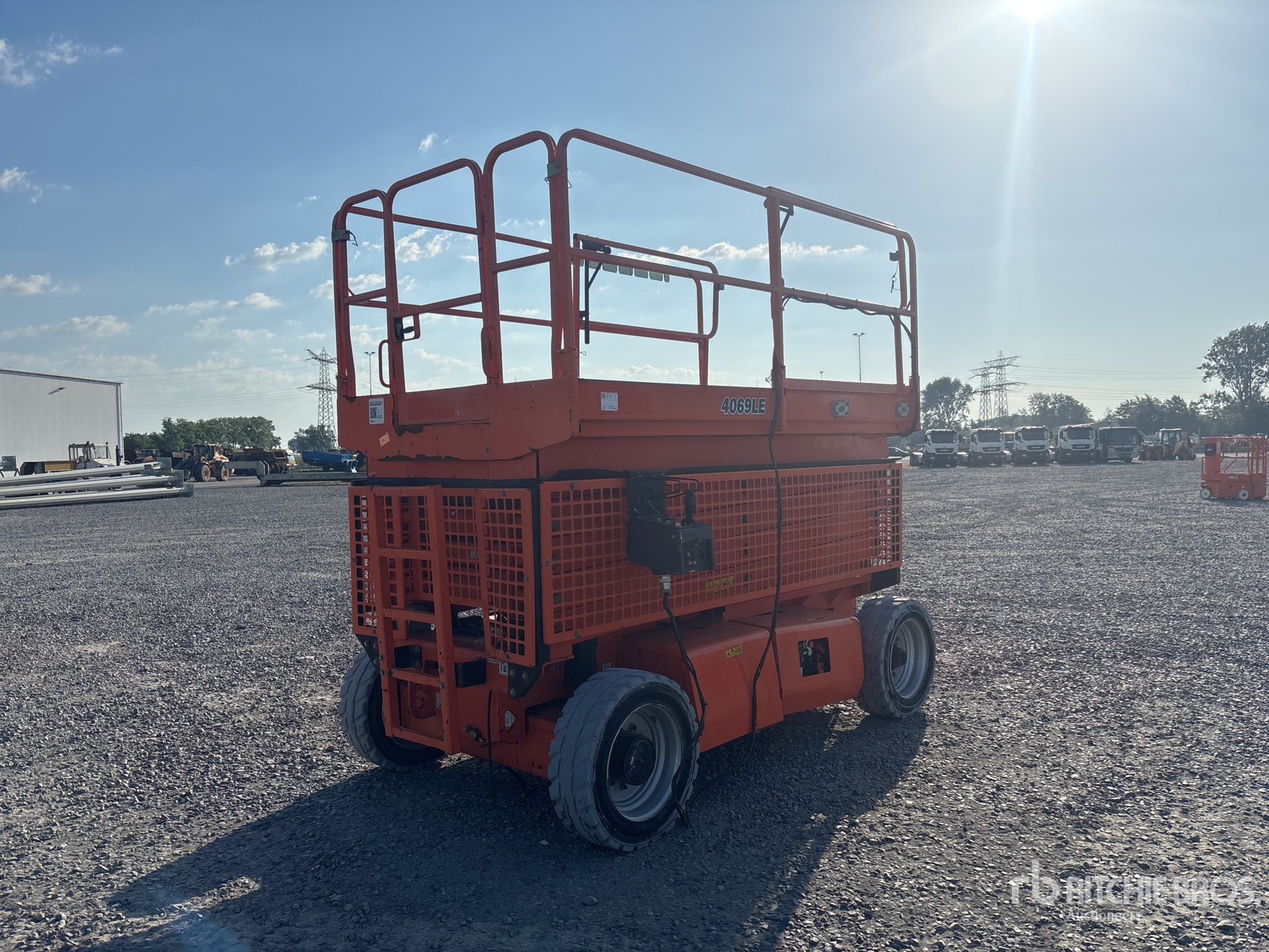 2015 JLG 4069LE Electric Scissor Lift