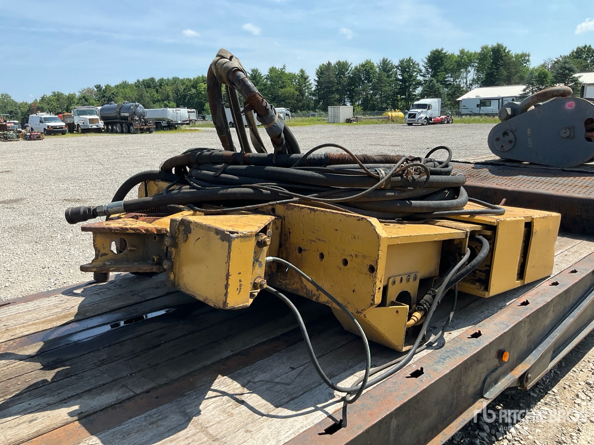 ICE 6000 Pile Hammer