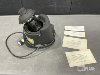 MacBeth DSA 120-76-C-1776 Color Perception Testing Lantern