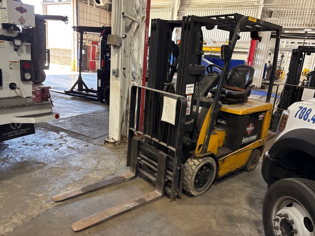 2021 Cat EC25N 4400 lb Electric Forklift 2021 Cat EC25N 4400 lb Electric Forklift